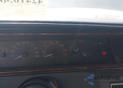 1992 Buick Roadmaster Estate z USA, uszkodzony, nr VIN 1G4BR8371NW404852